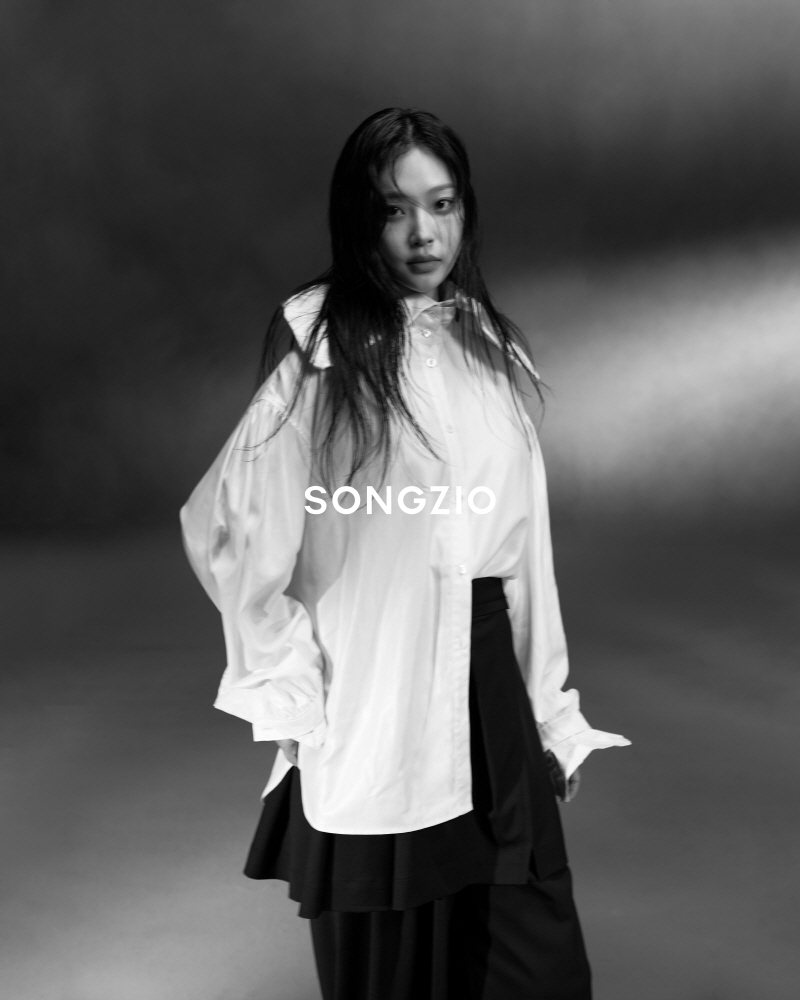 상반신컷 (1).jpg